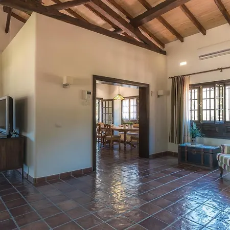 Horno De La Teja Lodge *